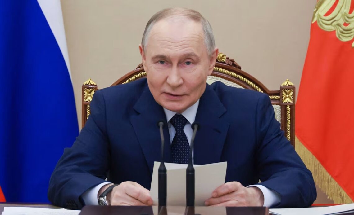 Putin Acusa a Occidente de Emplear Estrategias ''Terroristas'' Tras Fracaso Militar Contra Rusia