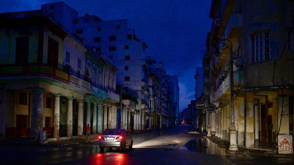 Cuba Experimenta Apagón Histórico: 72% del País Sin Electricidad