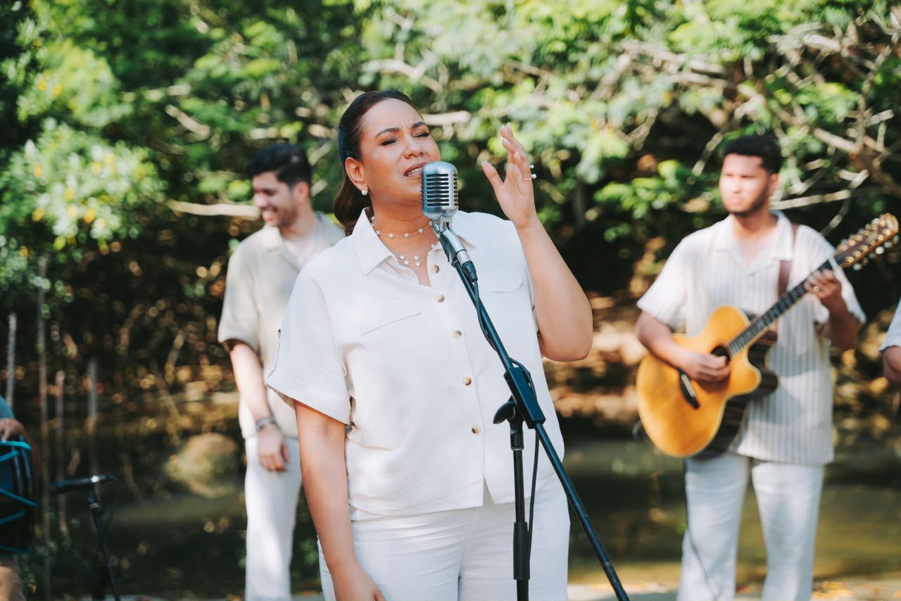 Karen Michelle Presenta su Nuevo Sencillo «Él Me Dijo» en República Dominicana