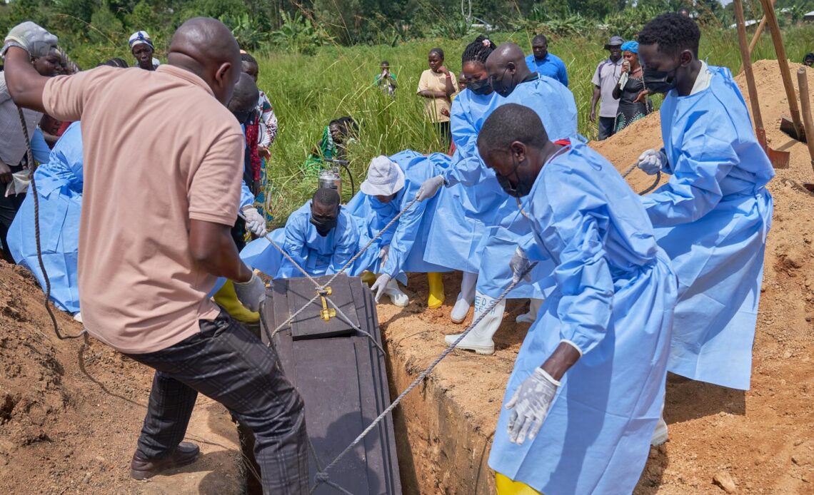 La República Democrática del Congo se acerca a las mil víctimas mortales por el brote de Ébola