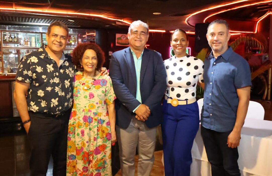 El Club Arroyo Hondo Presenta su ''Temporada de Teatro y Más''