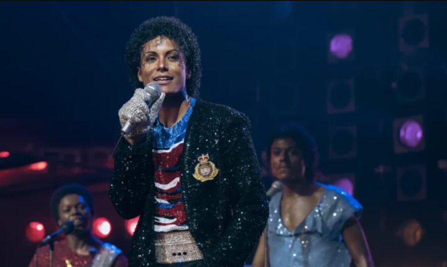 Película biográfica de Michael Jackson supera los mil millones de dólares en taquilla y marca un hito histórico
