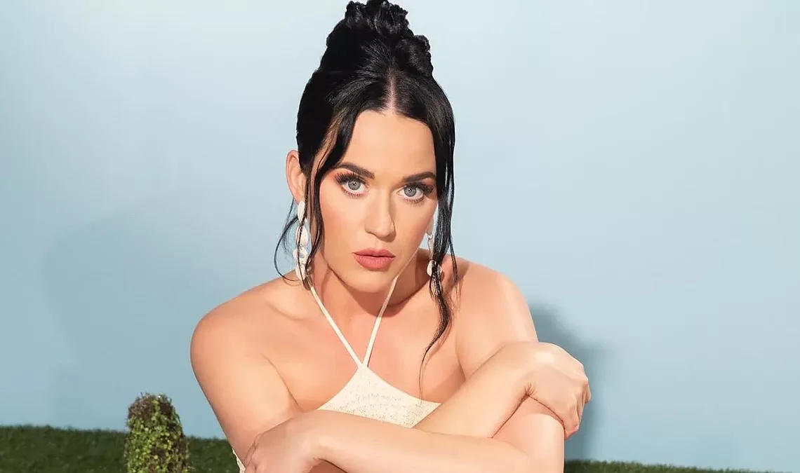 Katy Perry Critica a la Casa Blanca por Uso No Autorizado de ''Firework'' en Video Militar