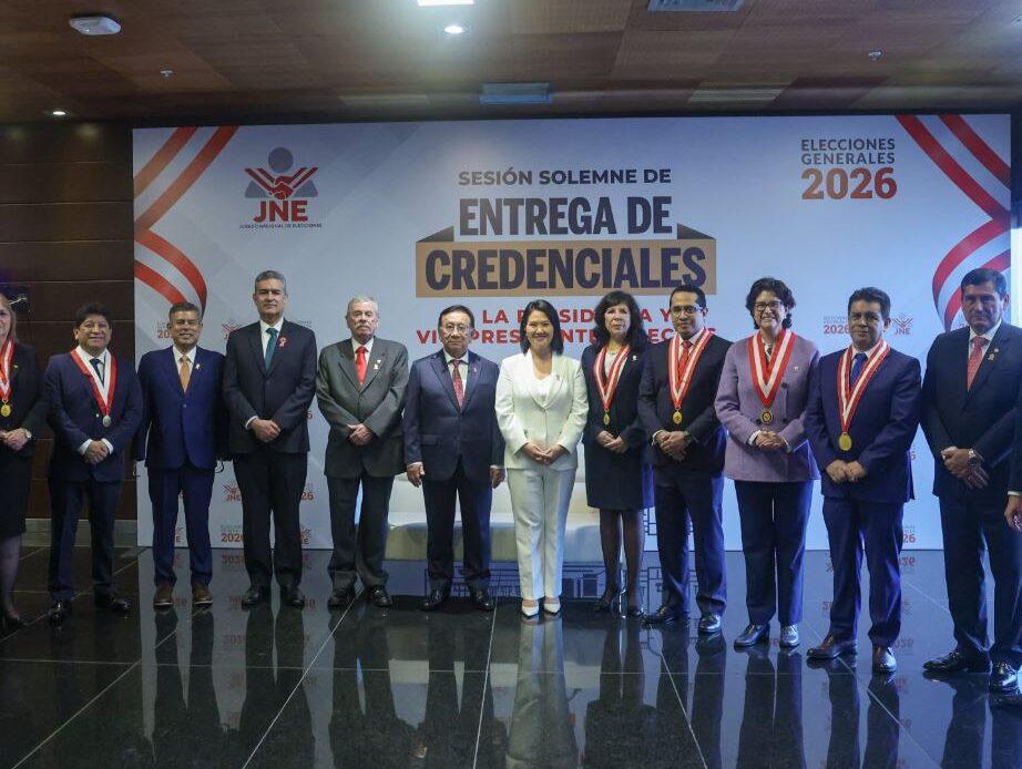 Keiko Fujimori es Oficialmente Reconocida como Presidenta Electa del Perú