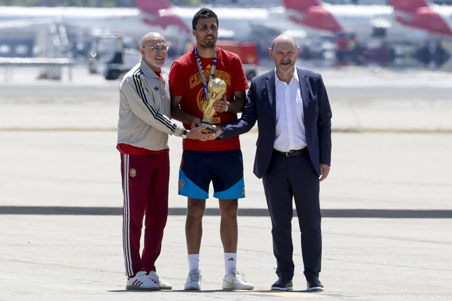 La selección española regresa a Madrid como campeona mundial de 2026 tras vencer a Argentina