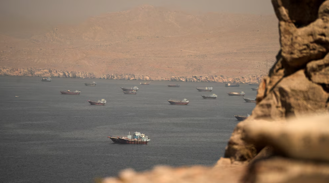 Irán amenaza con bloquear corredores de exportación clave para EE. UU. y aliados tras acciones de Washington
