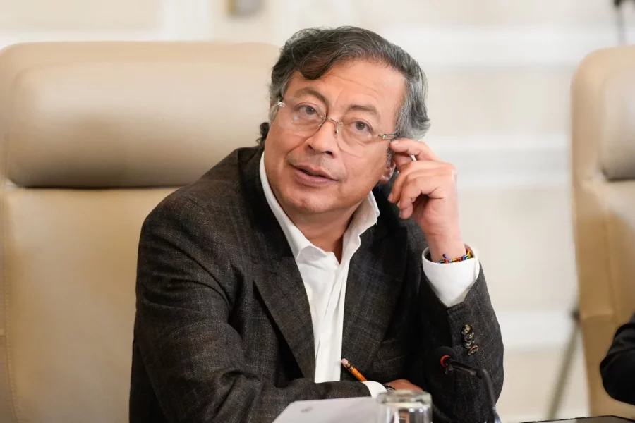 Presidente Petro No Asistirá a la Juramentación de Abelardo de la Espriella