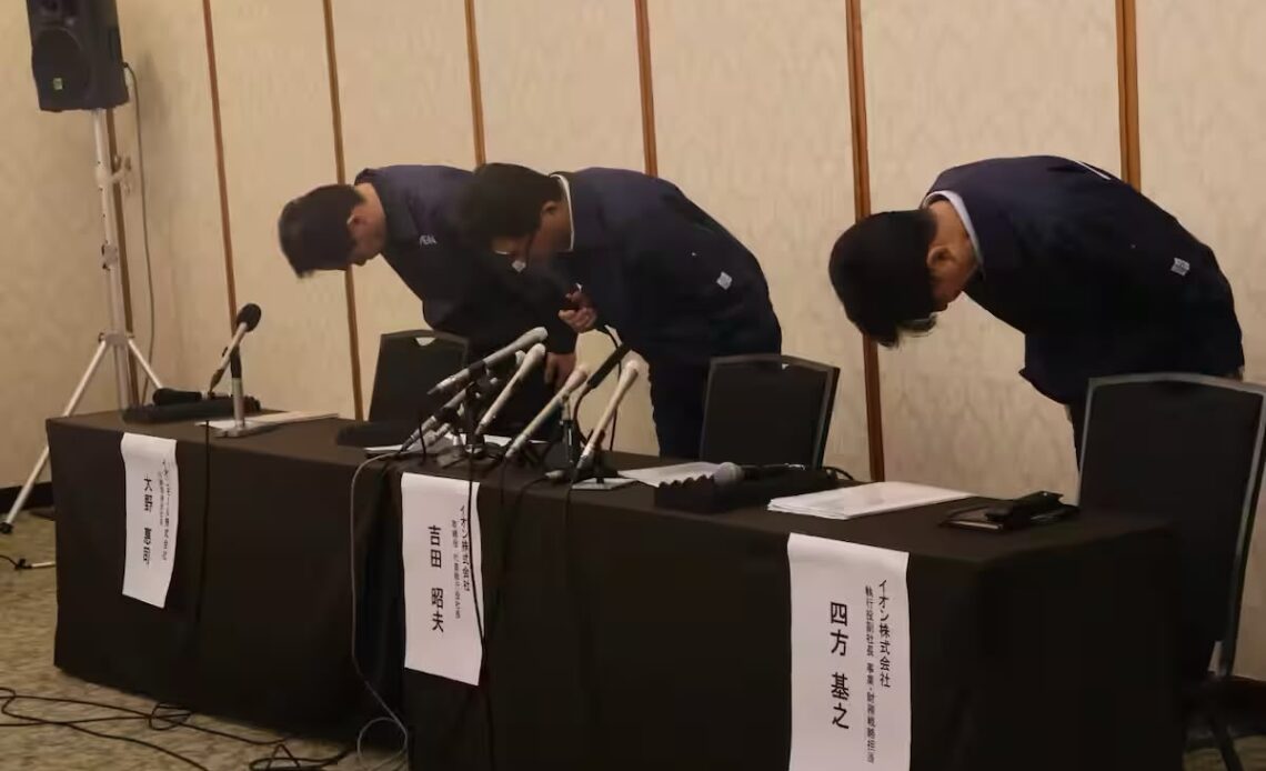 Director de Aeon Ofrece Profunda Disculpa Tras Colapso de Centro Comercial en Japón