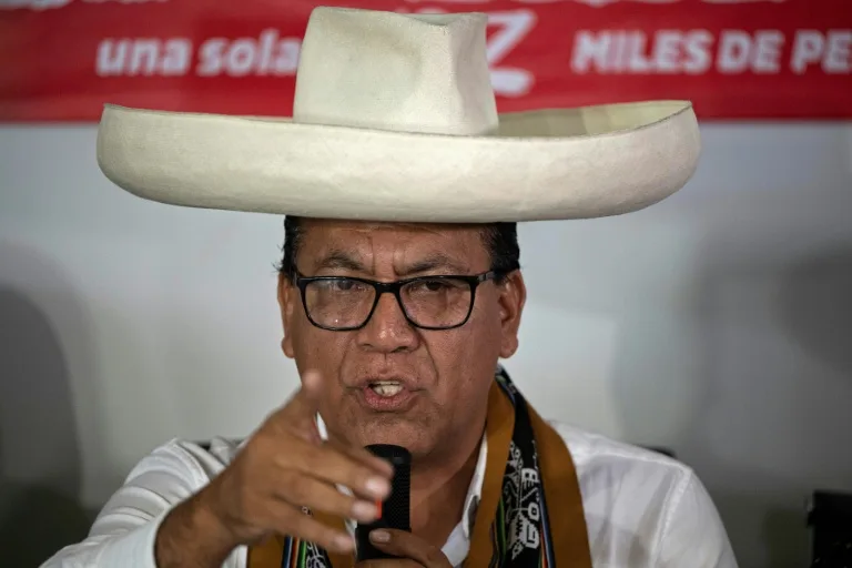 Roberto Sánchez Acepta Victoria de Fujimori, Pero Alerta Sobre Anomalías Electorales