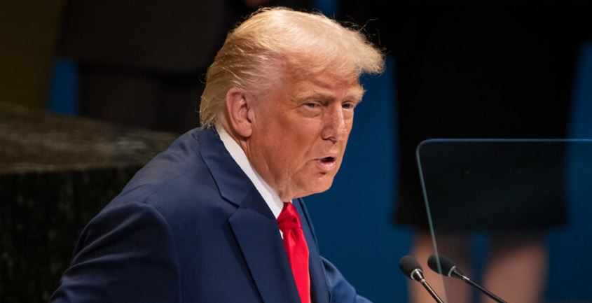 Administración Trump busca procesar 250 casos de desnaturalización en tribunales federales antes de octubre