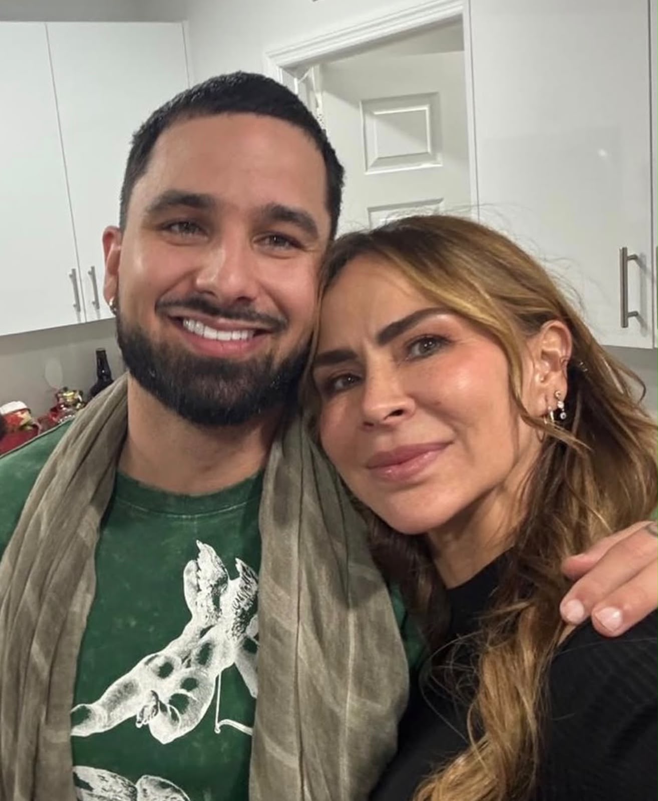 Aylín Mujica Expresa Profundo Dolor por la Pérdida de su Hijo Mauro