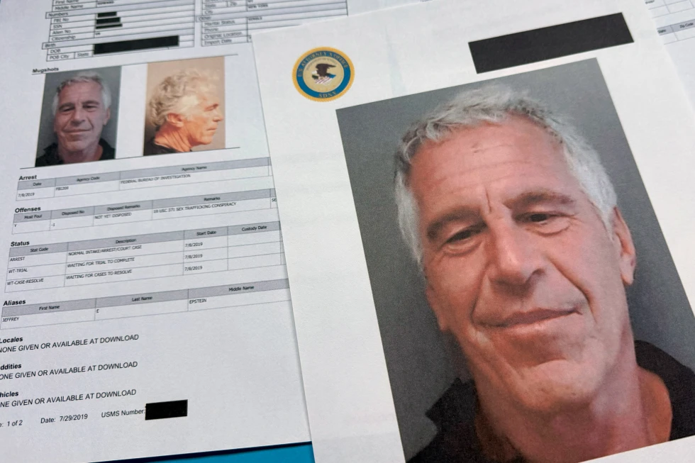 Denuncias de Conducta Sexual de Jeffrey Epstein Surgen en Prestigiosa Escuela de Artes de Michigan