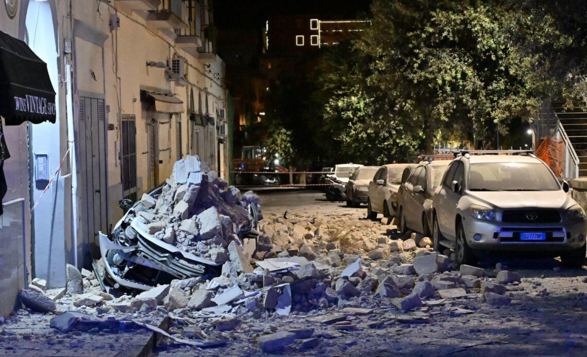 Terremoto de 4.7 sacude Nápoles, dejando heridos y daños significativos
