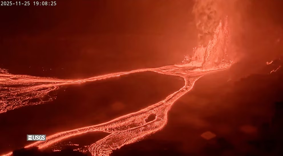 Advierten sobre Posible Reactivación del Volcán Kīlauea Tras Lanzamiento de Lava a 150 Metros