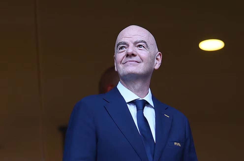 Presidente de la FIFA reprueba comentarios racistas de senadora paraguaya contra Kylian Mbappé