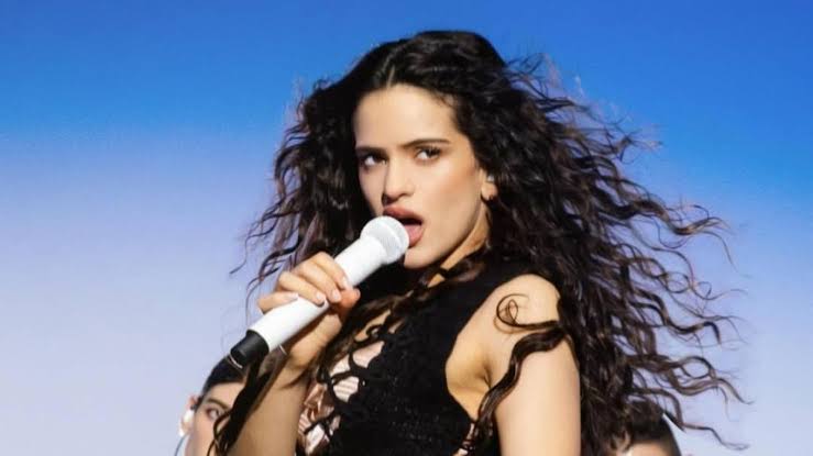 Rosalía Contribuye a Unicef para la Niñez Venezolana