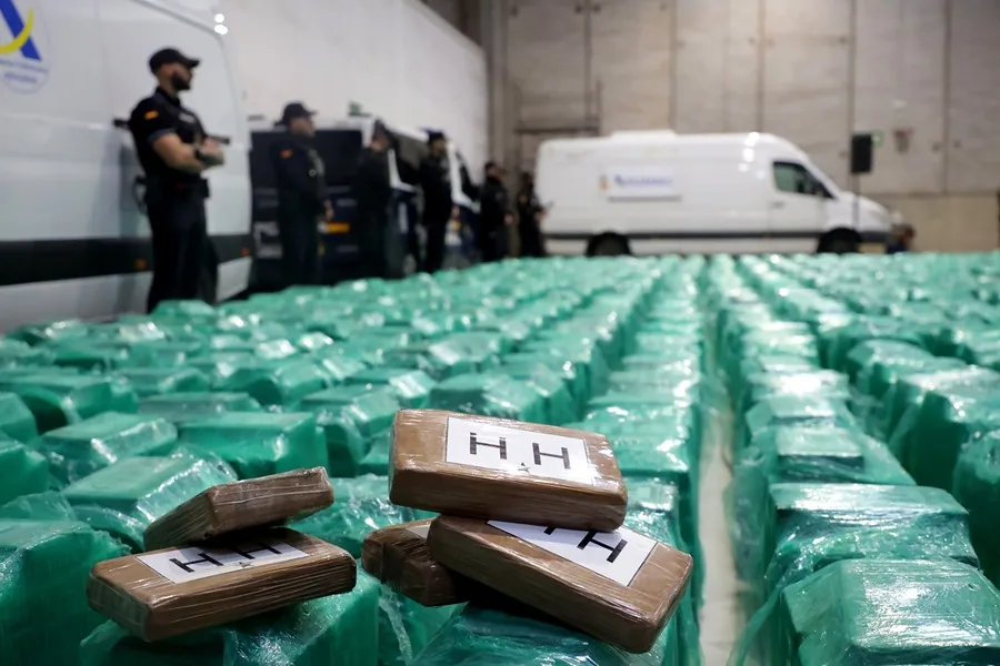 El Salvador incauta 6,6 toneladas de cocaína en dos sumergibles artesanales