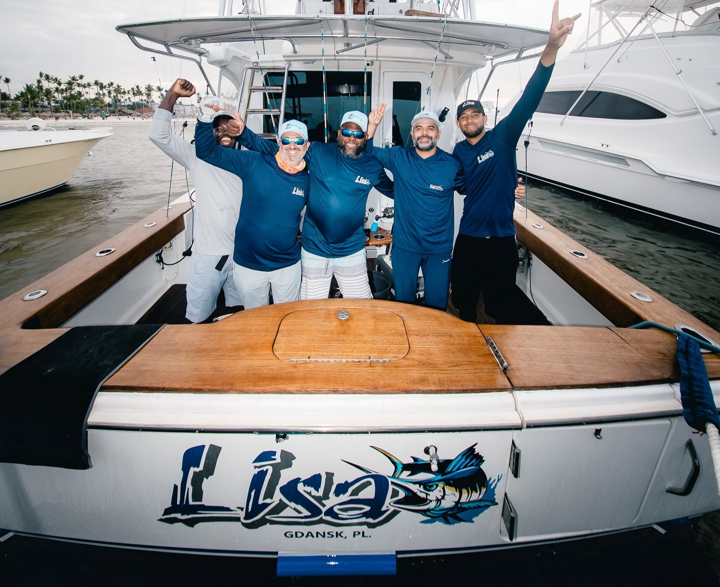 René Marichal y Alfonso Khoury Lideran la Jornada Inicial del Torneo de Pesca de Marlin Azul