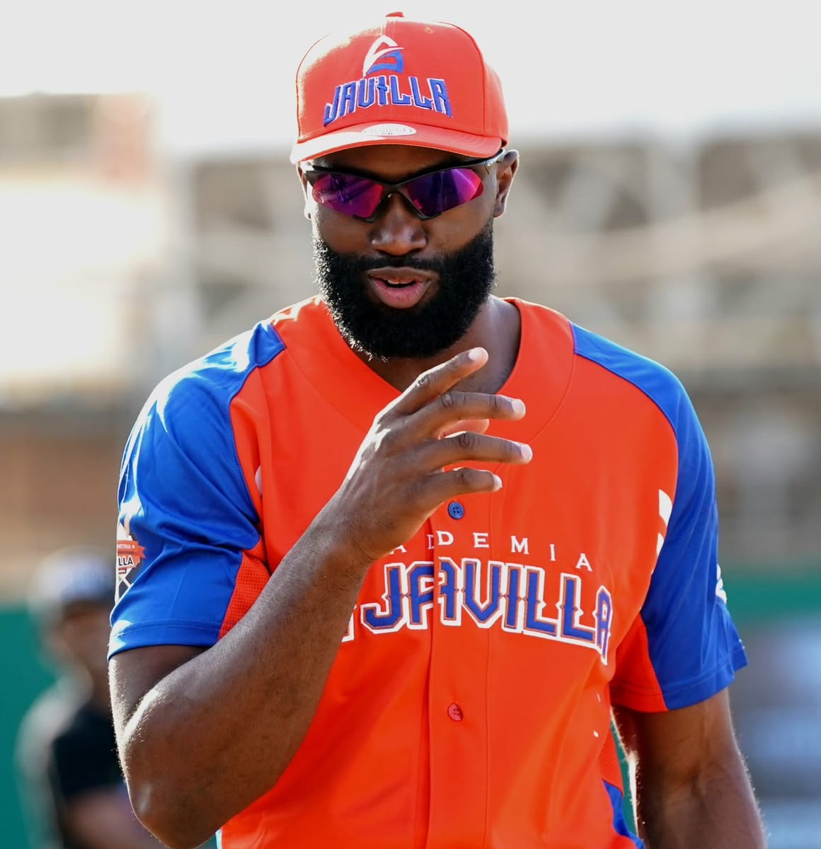 Jaylen Brown en República Dominicana: Visita a la Academia Javilla y Continuación de su Gira