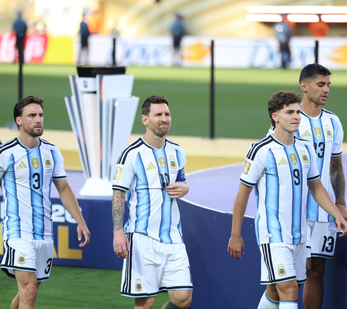 Argentina Reflexiona sobre su Futuro Futbolístico entre Incertidumbres de Messi y Scaloni