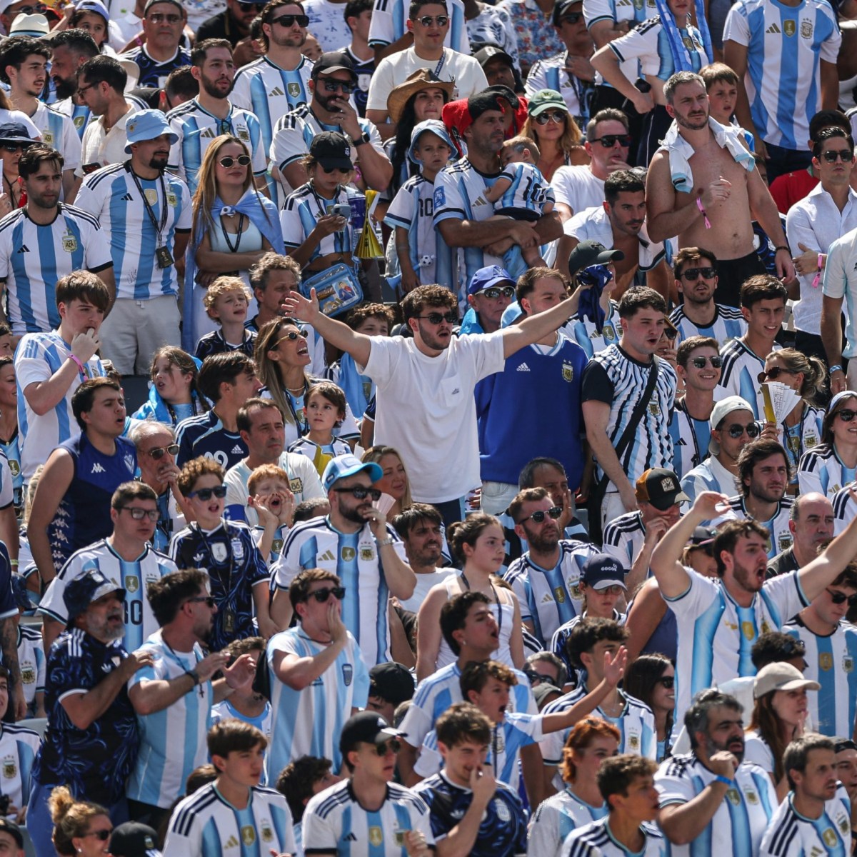Nueva York: Celebración Española y Desilusión Argentina Tras la Final del Mundial