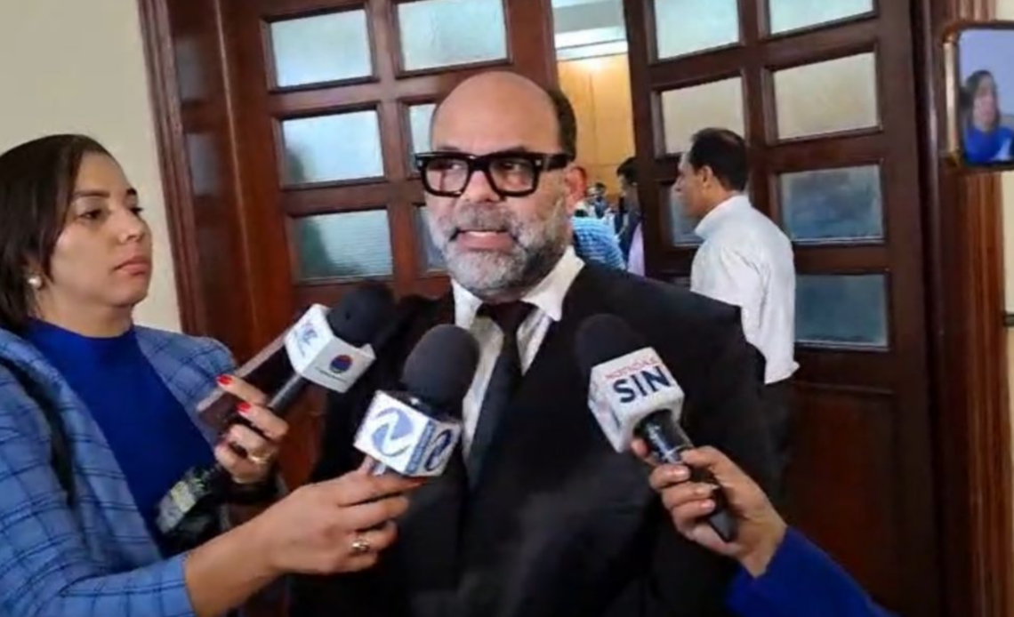 Félix Portes insta a la PGR a investigar actuaciones del Ministerio Público en casos de violencia de género