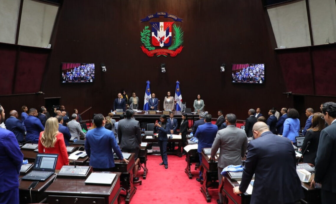 Aprueban en la Cámara de Diputados Financiamiento por 465 Millones de Dólares