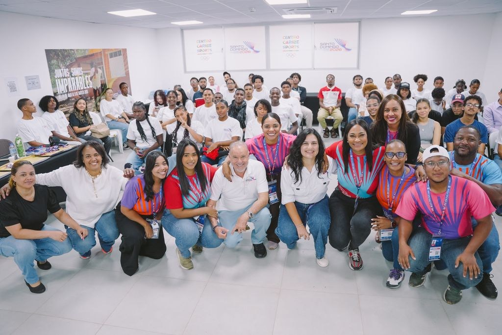 Proceso de Reclutamiento y Capacitación de Voluntarios para Ceremonias de Premiación de los Juegos Centroamericanos y del Caribe