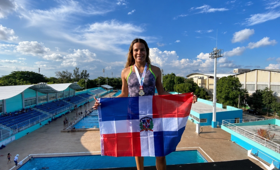 Victoria Garza Gana Medalla de Plata en Clavados para República Dominicana