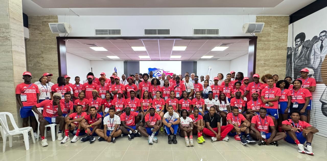 Delegación de Atletismo se Integra a la Villa para los Juegos, con Expectativas de Preseas Significativas