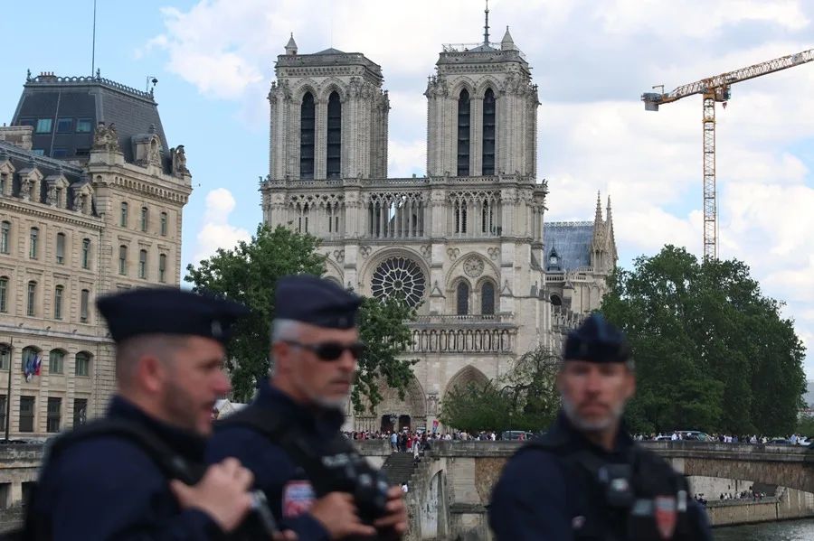 Francia intensifica seguridad en París ante partido de alto riesgo contra Marruecos