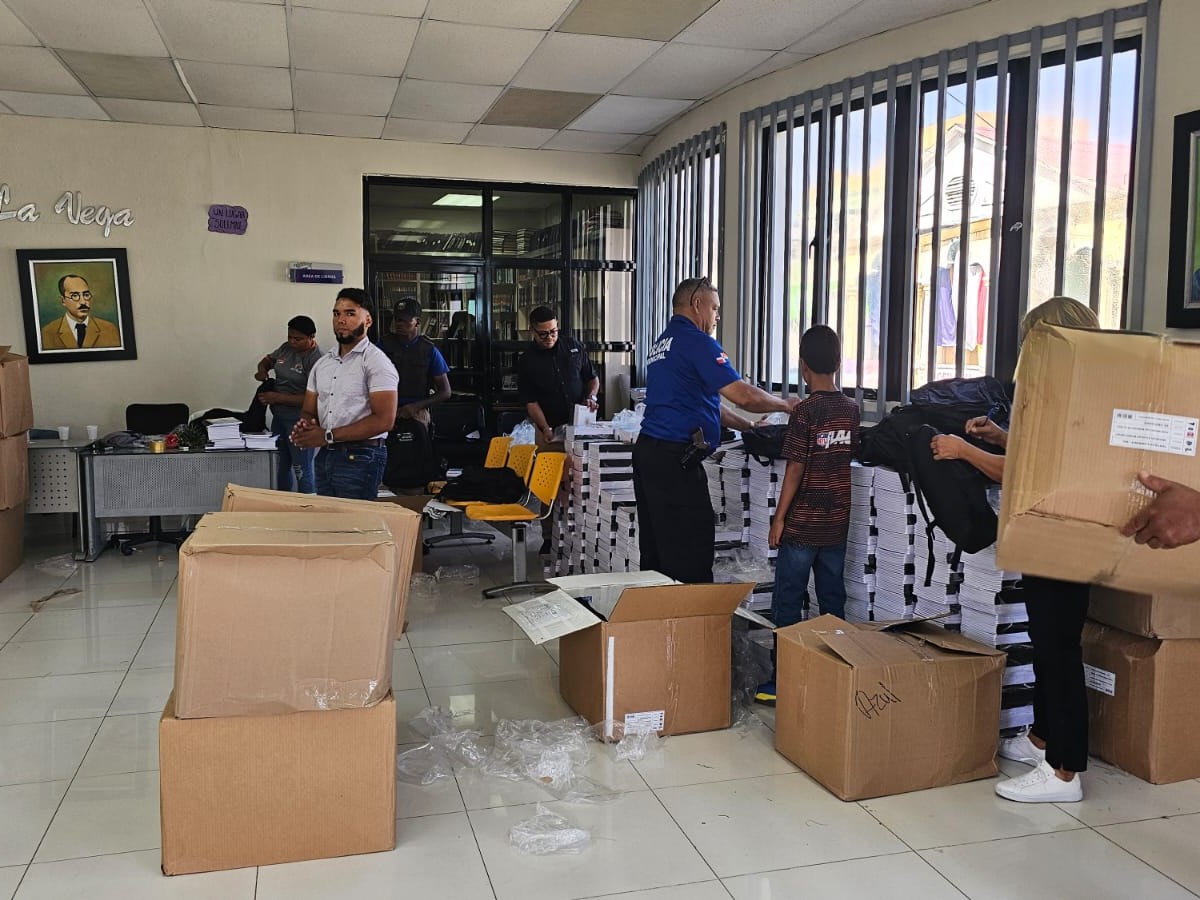 Más de 5,500 Niños Disfrutan de las Olimpiadas Infantiles Municipales en La Vega