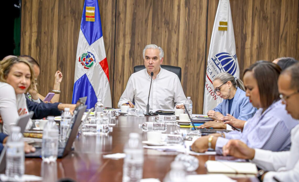 MINERD Progresa en la Preparación del Ciclo Escolar 2026-2027
