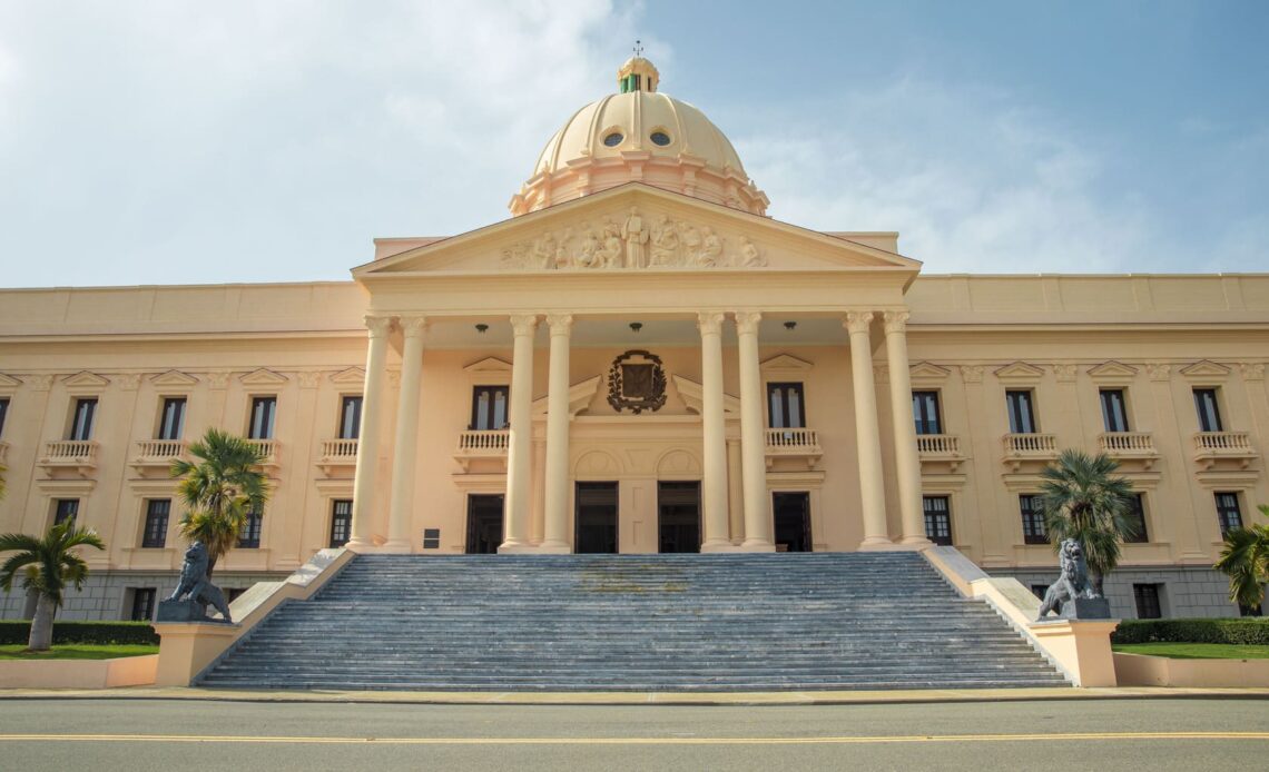 Poder Ejecutivo oficializa reformas al Código Penal