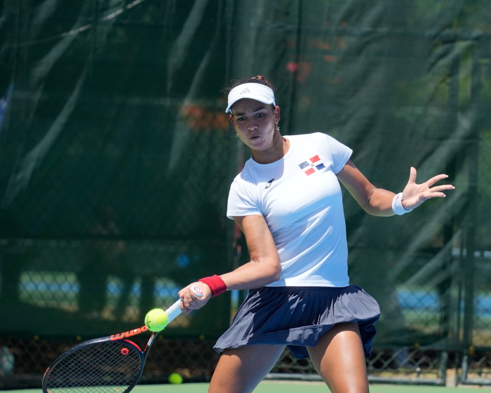 Ana Zamburek Gana su Primera Medalla en Juegos Centroamericanos y del Caribe