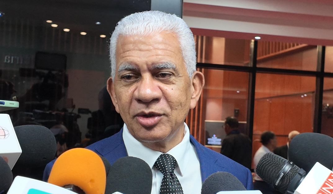 Presidente del Senado Considera Posibles Ajustes al Código Penal, Pese a la Urgencia Legislativa