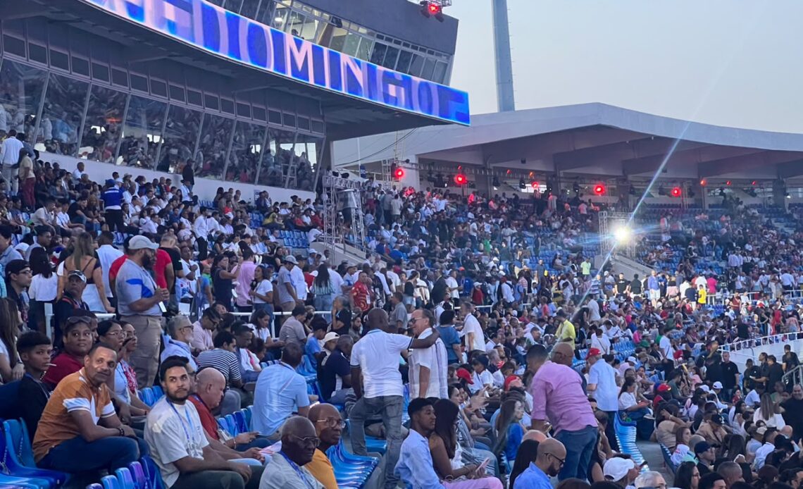 Centro Olímpico Desbordado en la Ceremonia Inaugural de los Juegos Centroamericanos y del Caribe Santo Domingo 2026