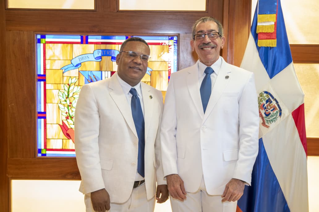 Gerson Díaz Zabala Asume la Dirección General de Comunicaciones de la UASD