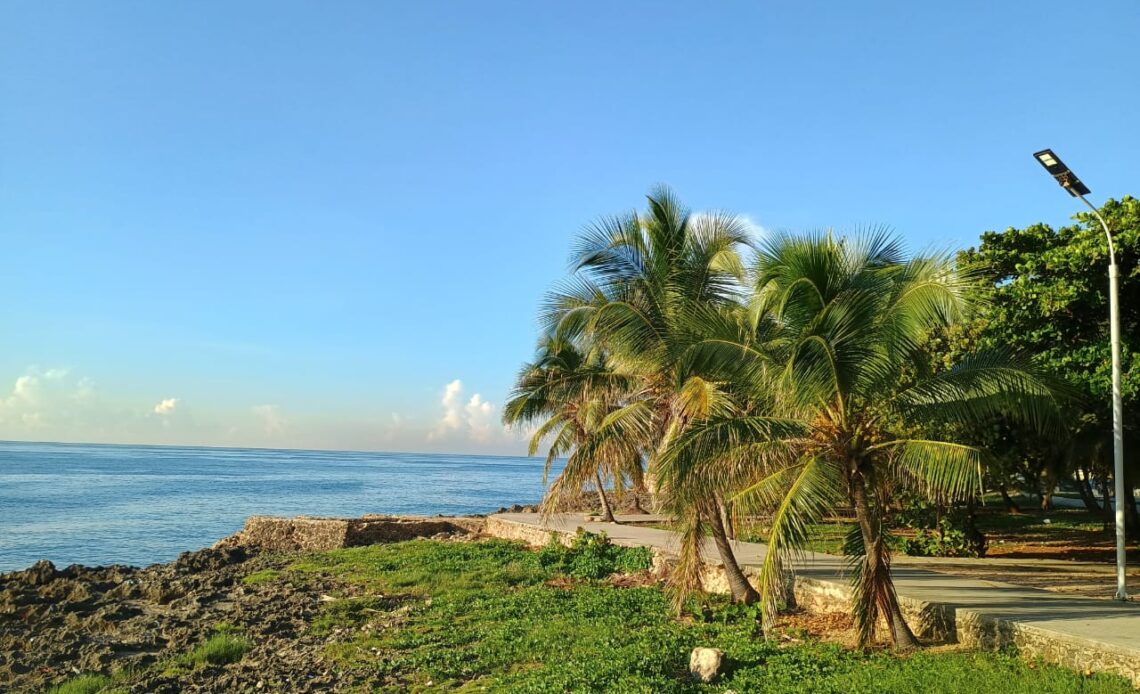 Pronóstico del Tiempo: Sábado con Sol, Altas Temperaturas y Poca Lluvia