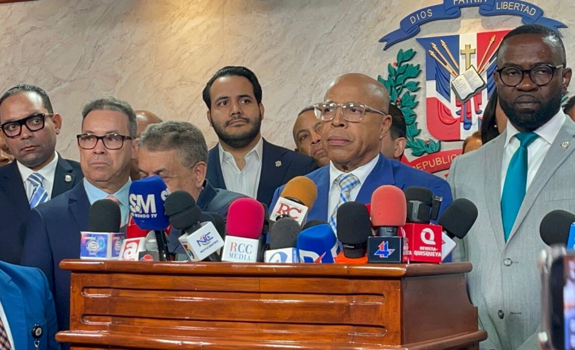 Pacheco Inicia Recepción de Propuestas para Modificar Artículos del Nuevo Código Penal