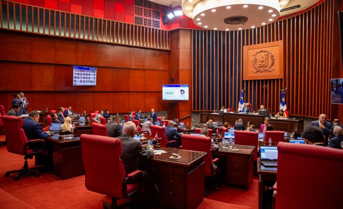 Senado Dominicano Aprueba en Primera Lectura Transformaciones a la Ley Orgánica de la Policía Nacional