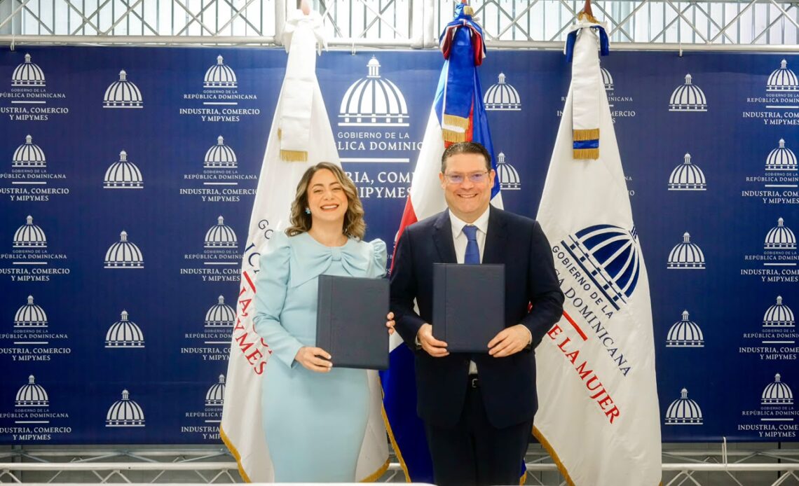 MICM y Ministerio de la Mujer Impulsan el Liderazgo Femenino con Nueva Estrategia