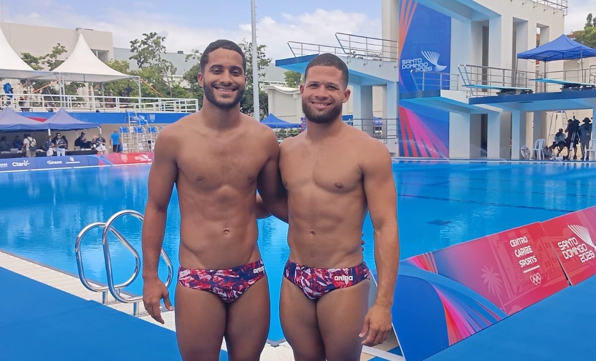 Gómez y Calderón Obtienen Medalla de Bronce en Clavados Sincronizados Masculinos de 3 Metros