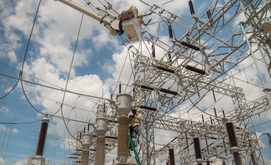Demanda Eléctrica Dominicana Establece Nuevo Récord Histórico Superando los 4,195 MW