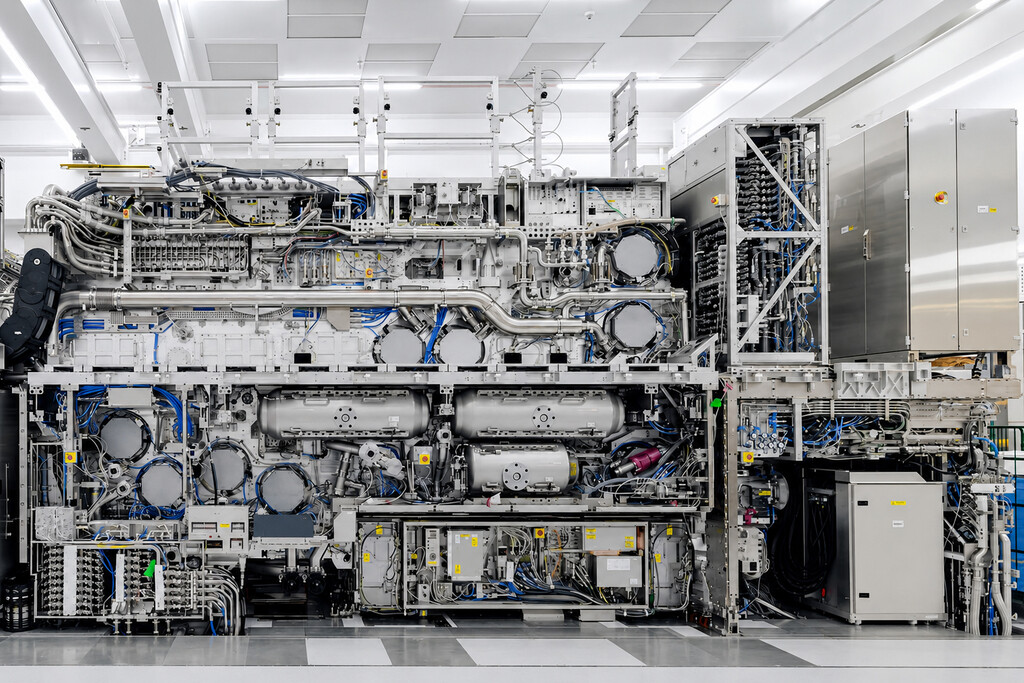 China Desarrolla una Fuente de Luz UVE Alternativa para la Fabricación de Chips, Eludiendo Patentes de ASML