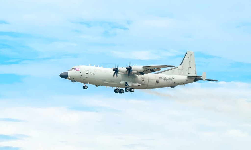 China Refuerza su Capacidad Antisubmarina con el Nuevo Avión Y-9
