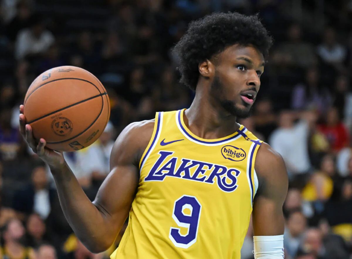 Los Lakers Retienen a Bronny James para la Temporada 2026-27 de la NBA