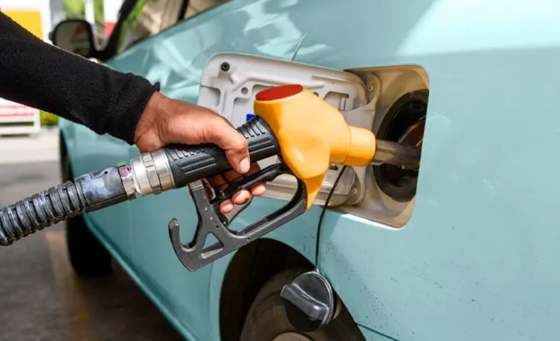 Reducción de Precios en Combustibles Anunciada por el Gobierno