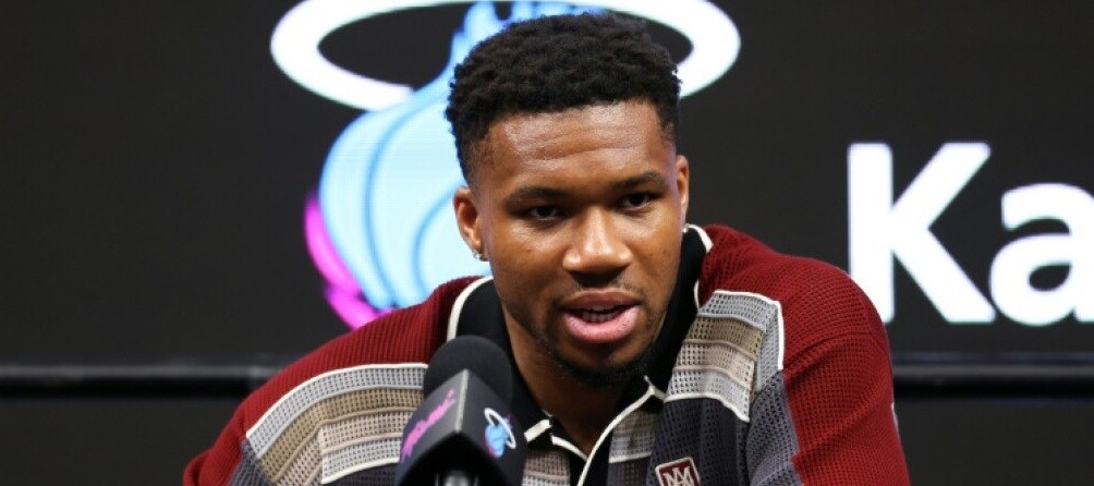 Giannis Antetokounmpo se Integra Profundamente con el Heat: "Quiero Entenderlo Todo"