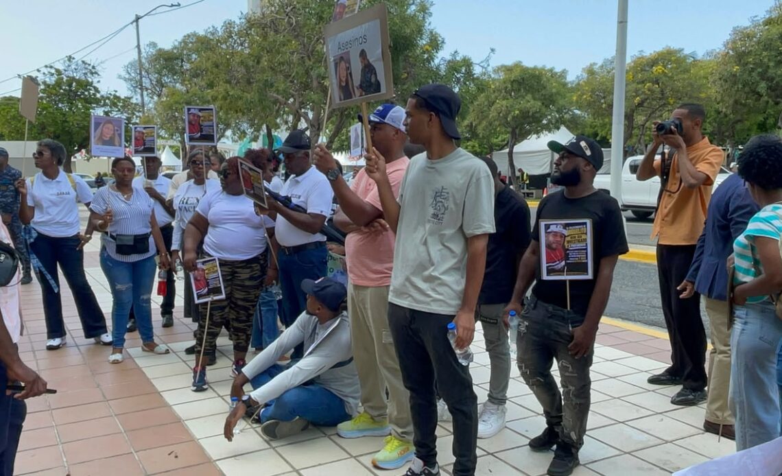 Familia de Miguel Antonio Valenzuela Exige Investigación por Presuntas Torturas y Amenaza con Protestas